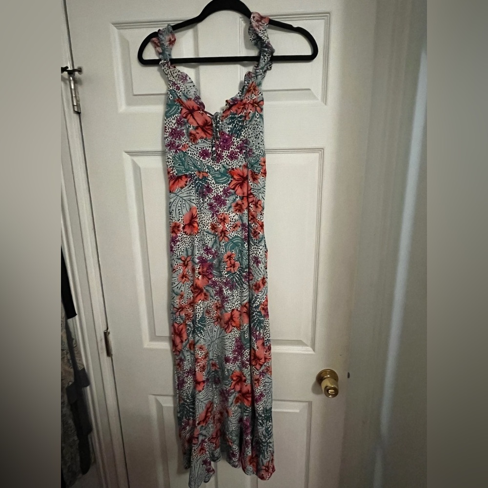 Size small floral maxi dress